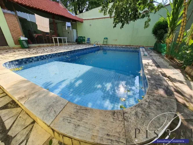 Vendo Campo Grande, belissima casa duplex, com quintal, piscina e área gourmet