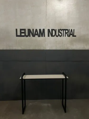 APARADOR INDUSTRIAL - DESIGN QUE VENDE! 
