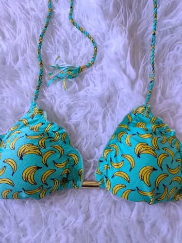 Biquíni empinar bumbum 