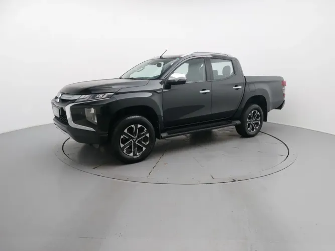 Mitsubishi L200 triton 2023 2.4 16v turbo diesel sport hpe-s cd 4p 4x4 automático