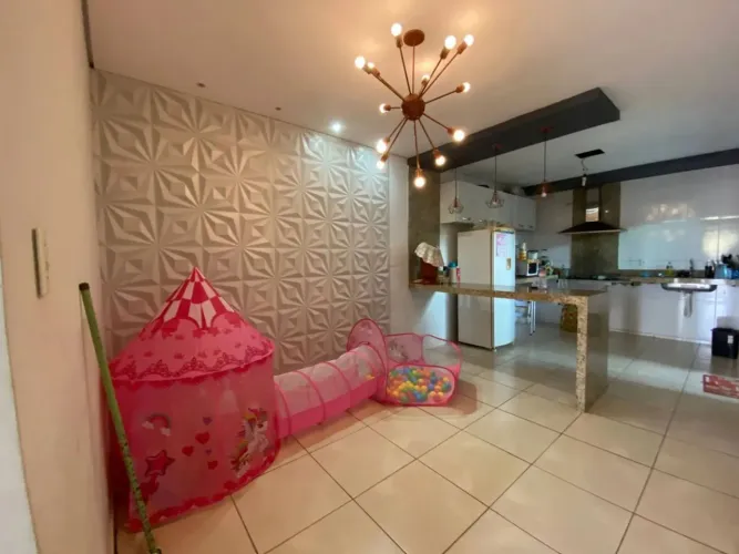 Casa Para Vender com 2 quartos no bairro Vale dos Araçás em Mateus Leme