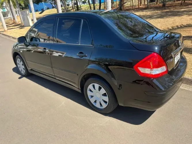 Nissan Tiida Sedan 1.8 16V Flex Fuel 4P 2012