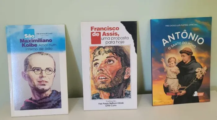 Livros Franciscanos: São Francisco, Santo Antônio e São Maximiliano Kolbe