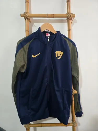 Conjunto Nike Pumas do México 
