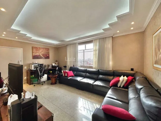 Apartamento à venda no bairro Grajaú