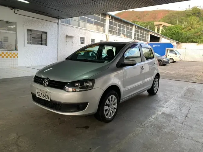 Volkswagen Fox 1.6 MI Total Flex 8V 5P 2013