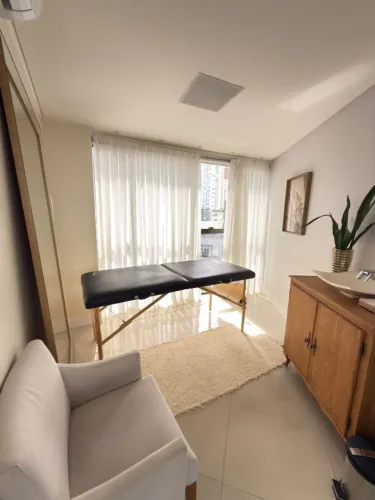 Recepção   - Sala pronta para ramo Estético e saúde   Estrutura para atendimento com Pia  