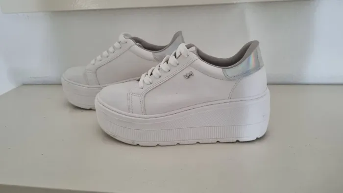 Tênis plataforma branco