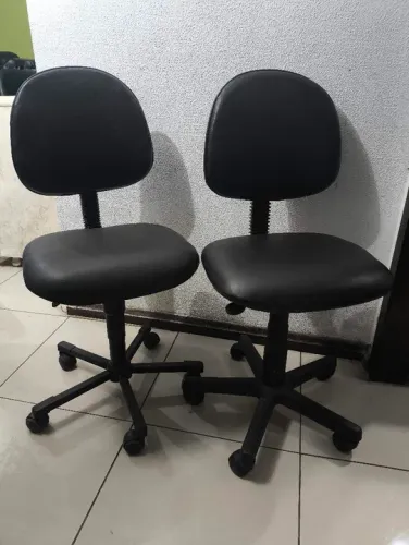 Cadeira Mocho Giratória