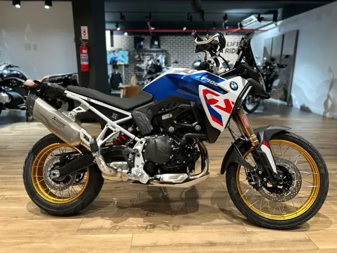 BMW F 900 GS TROPHY PRO 2025 - AVENTURA MÁXIMA COM PACOTE COMPLETO