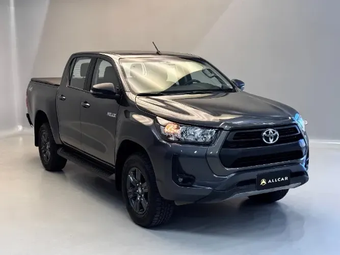 Toyota Hilux CD SR 4X4 2.8 TDI Diesel Aut. 2024