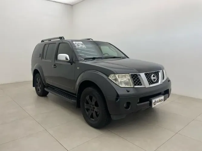 Nissan Pathfinder LE 2.5 16V TDI Diesel AUT 2006