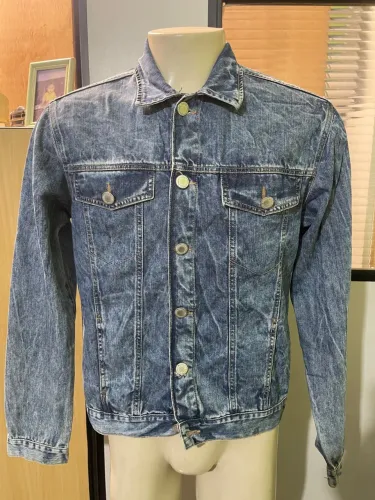 Jaqueta Jeans marca Pool Tamanho M