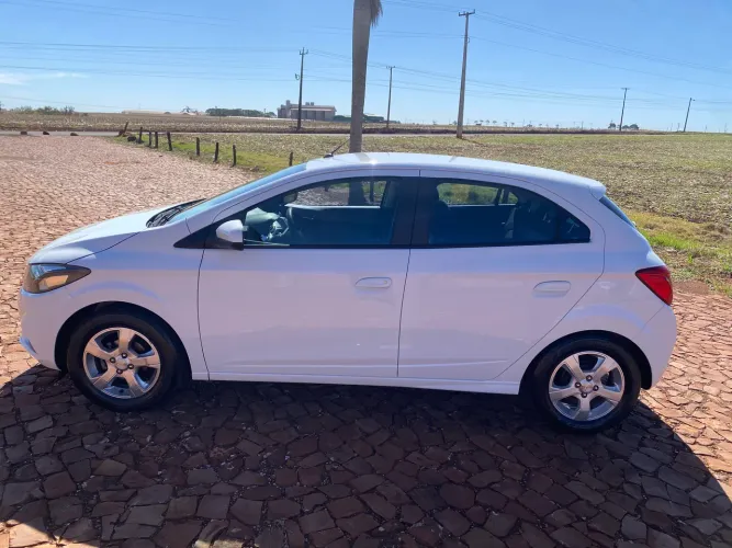 Chevrolet Onix Hatch LT 1.4 8V Flexpower 5P Aut. 2019