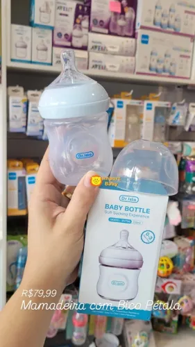 Mamadeira Dr Isla com bico pétala de 150ml para bebê a partir de +6 meses