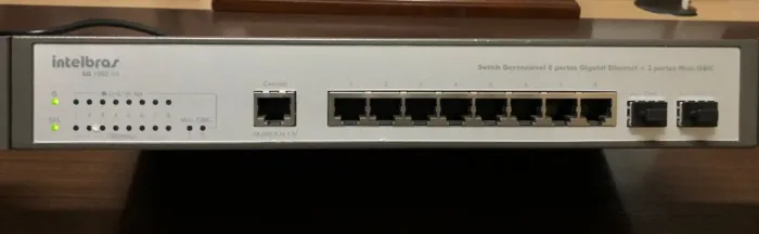SG 1002 mr Switch 8 Portas Giga Gerenciável Intelbras