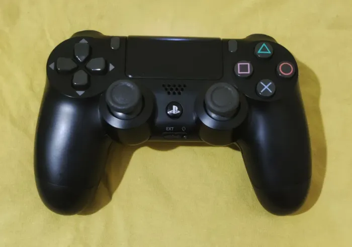 Controle PS4 DualShock 4 Preto