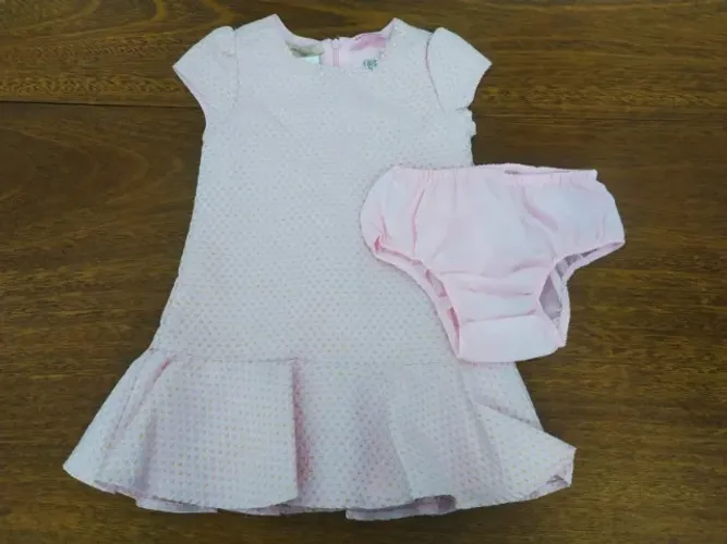 Vestido Infantil Rosa Com Pérolas