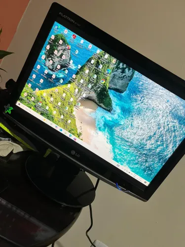 Monitor LCD 17 polegadas Flatron W1752t DVI VGA preto