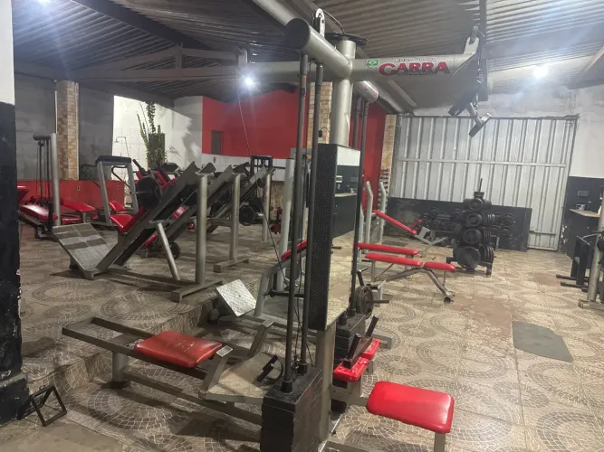 Academia completa