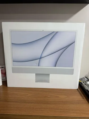 iMac M4 24' 16GB 512GB 10C CPU lacrado