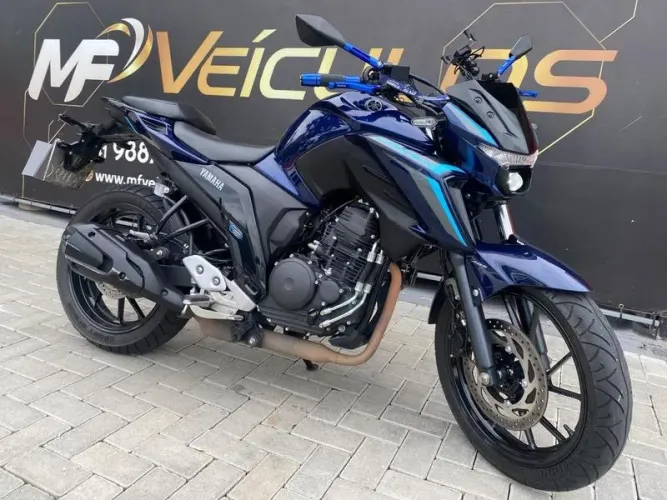 YAMAHA FZ25 FAZER 2026