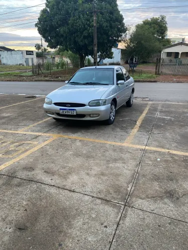 Ford Escort GL 1.8i 16V 3P 1998