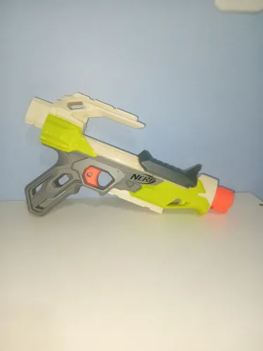 BRINQUEDOS NERF