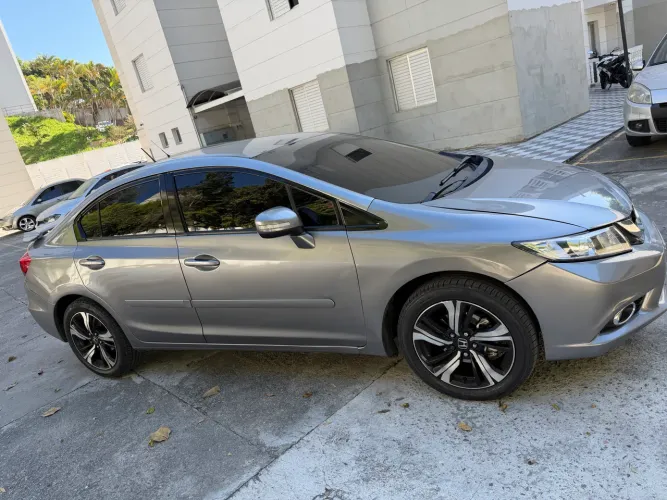 Honda Civic Sedan LXR 2.0 Flexone 16V Aut. 4P 2014