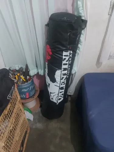 Saco de pancadas com suporte