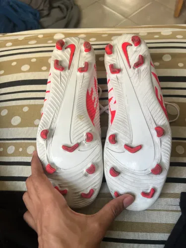 Vende-se chuteira mercurial vapor 15