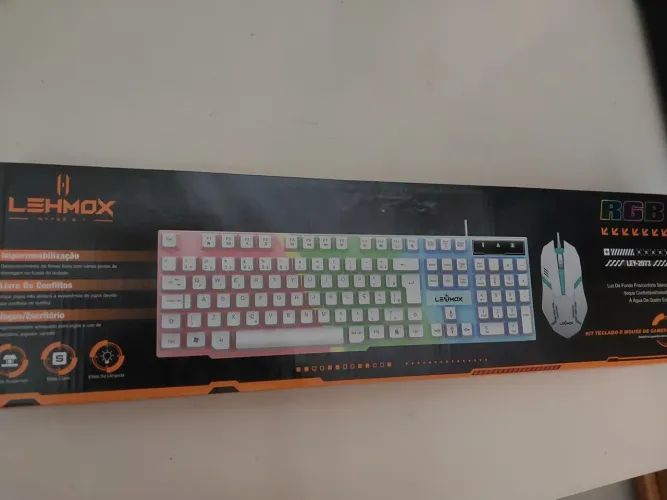 Kit teclado e mouse gamer (preto)