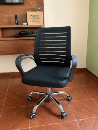 Cadeira Nova Vendo ESTADO NOVO