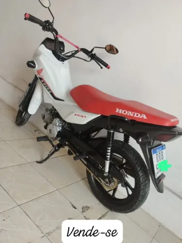 Vende-se pop 110 único dono