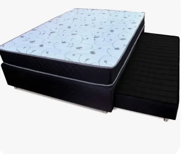Cama casal com solteiro auxiliar 
