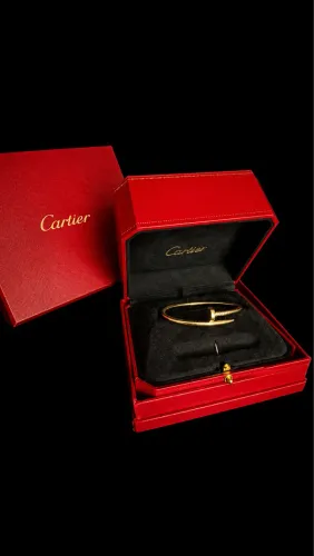 PULSEIRA CARTIER JUSTE UN CLOu