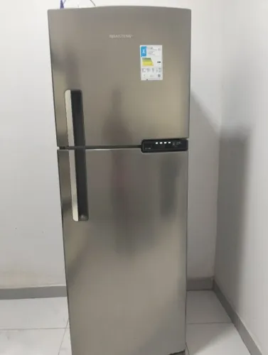 Vendo geladeira Brastemp