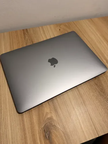 MacBook Air M1 256GB