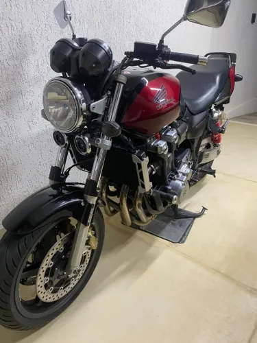 HONDA CB1300 SUPER FOUR