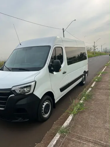 Renault Master 2.3 DCI Extra F.vitre 16V Diesel 2024