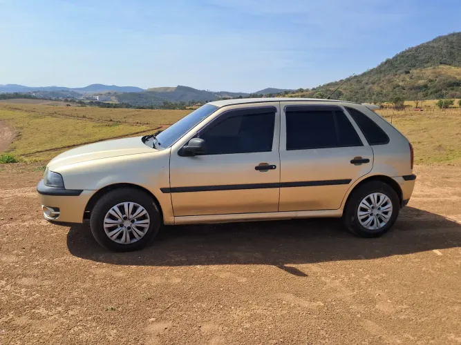 Volkswagen Gol Geração III Power 1.6 MI Total Flex Mec. 4P 2005