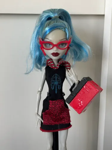 Monster High - GHOULIA YELPS - SCARIS 