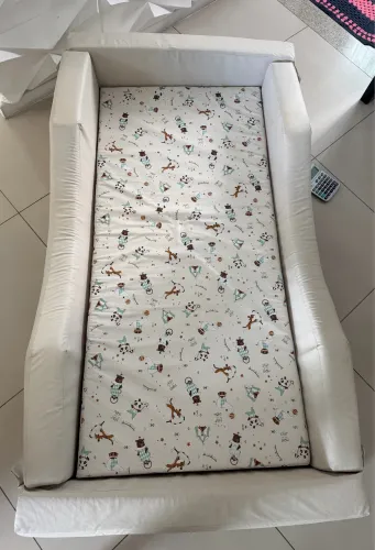 Cama infantil couro
