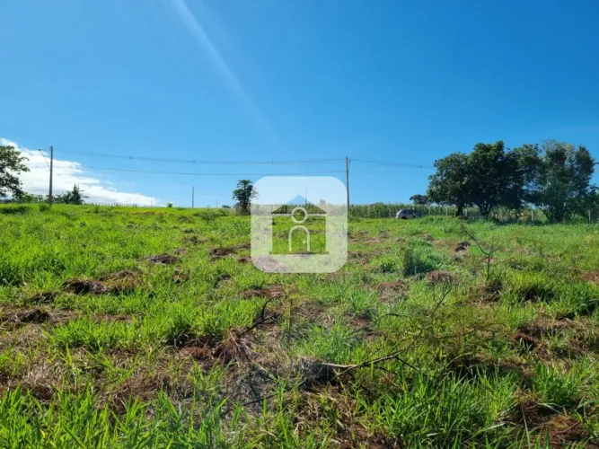 Chácara para venda no condomínio Campo Belo