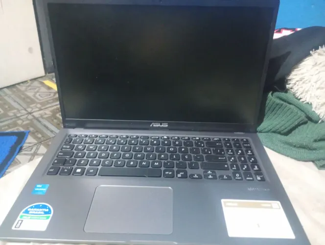 Notebook Asus novo 