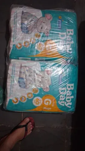 Fraldas infantis P e G.. MUITOÓ BARATOOOO!!!