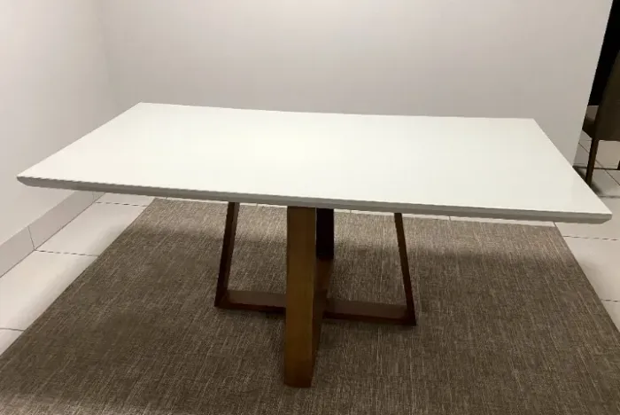 Mesa de jantar 6 lugares