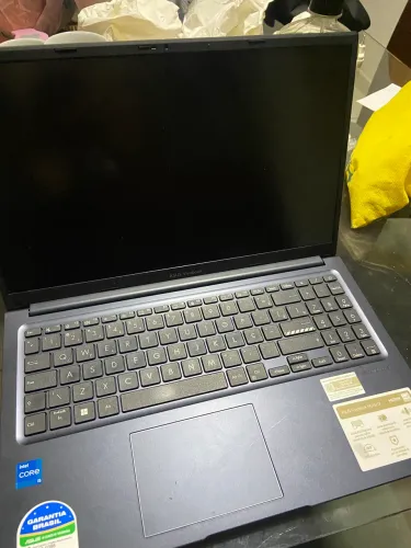 Computados VIVABOOK X15