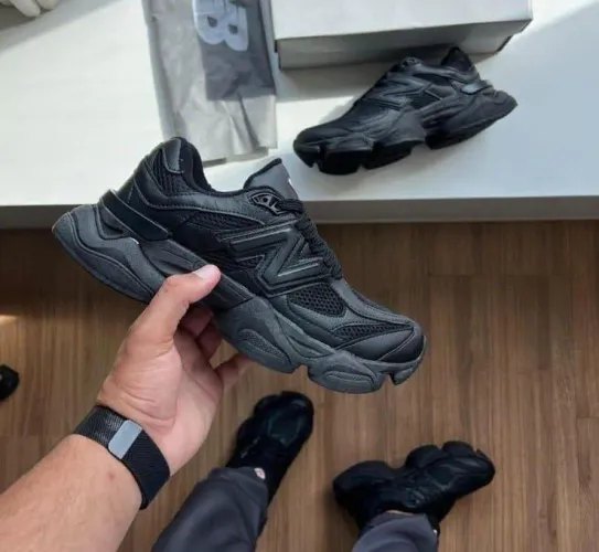 Tênis preto Newbalance preto a pronta entrega