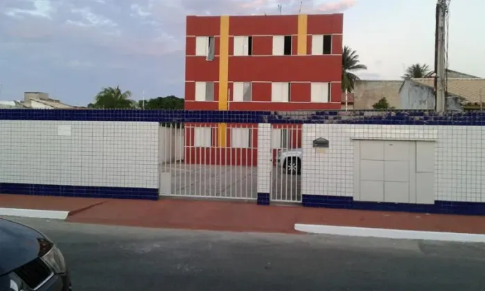 Alugo apartamento dois quartos atalaia